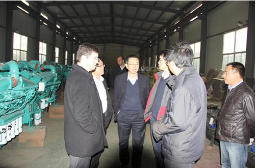 康明斯發(fā)電機組事業(yè)部副總裁蒞臨星光指導工作3